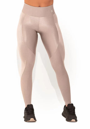 KIT TOP + LEGGING FITNESS FEMININA NUDE CANELADA COM RECORTES ELEGANCE